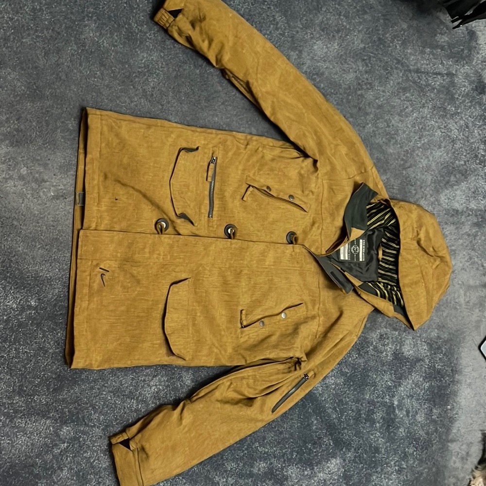 Nike snowboarding jacket